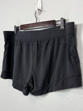 Under Armour Women's Tom Brady Recovery Shorts